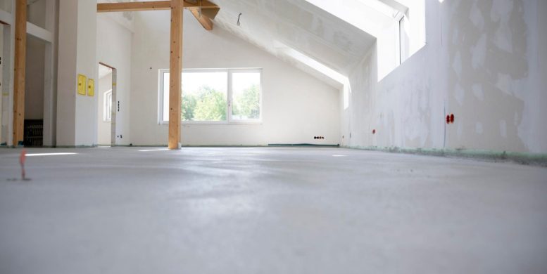 Polyuréthane projeté : une isolation performante pour vos sols et murs à Aubenas