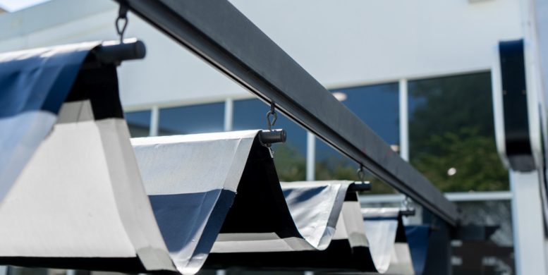 Store coffre sur mesure : confort et protection solaire haut de gamme